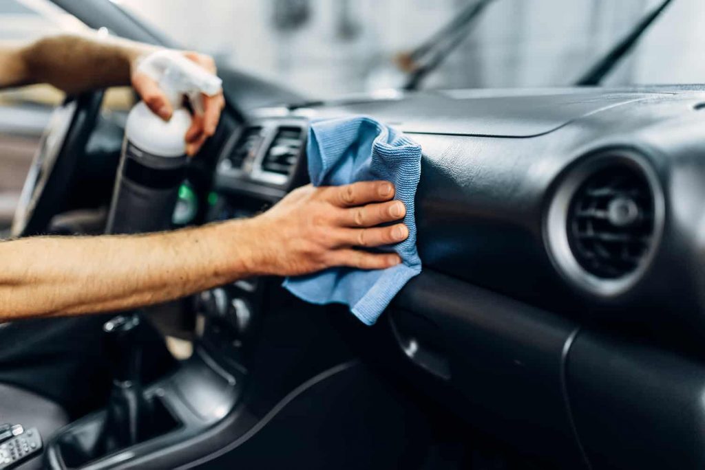 Tarifs et Réservation Nettoyage Auto Poitiers - Lavage auto Poitiers